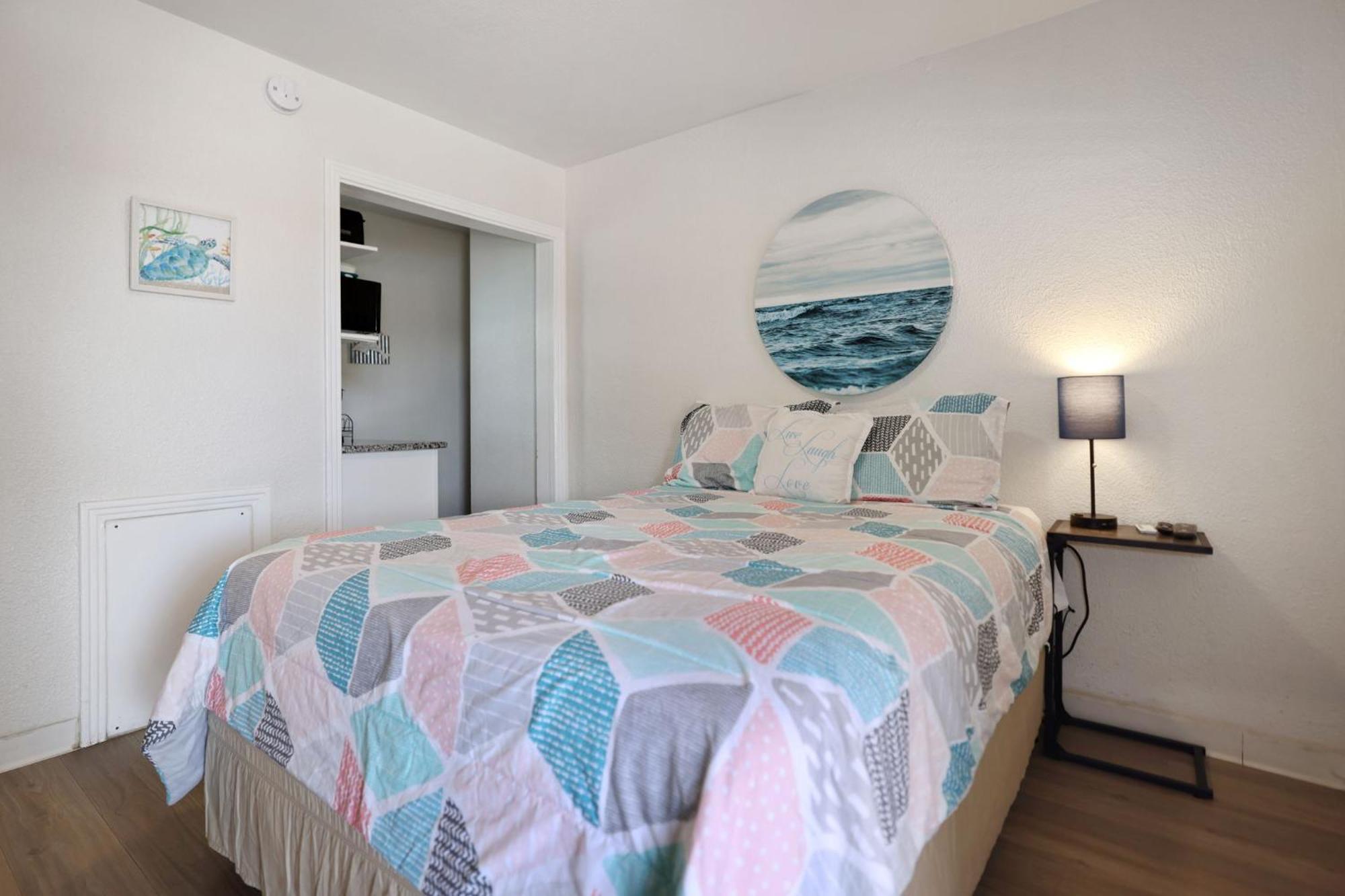 Sun Island Motel 圣徒皮特海滩 外观 照片