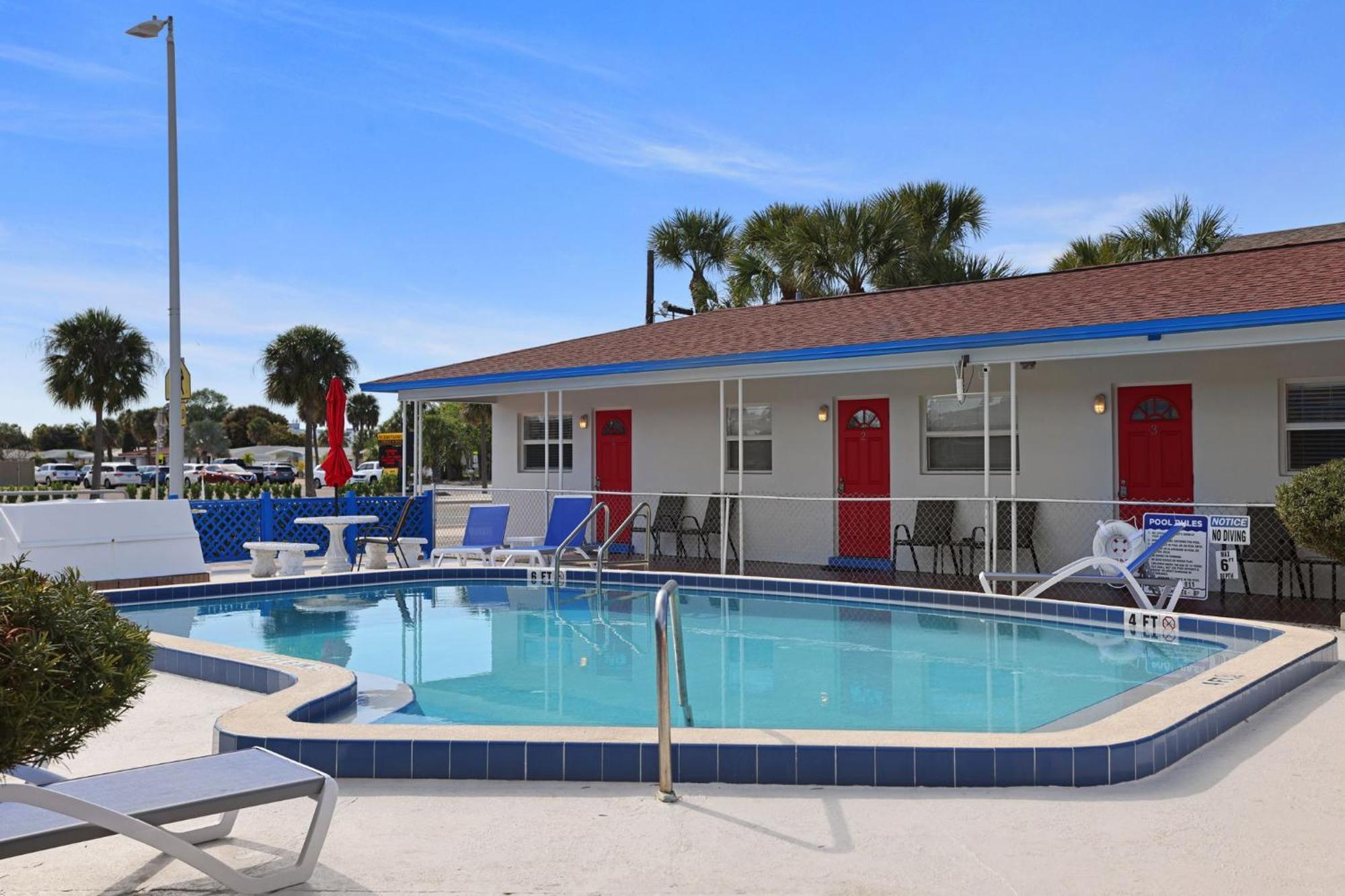 Sun Island Motel 圣徒皮特海滩 外观 照片